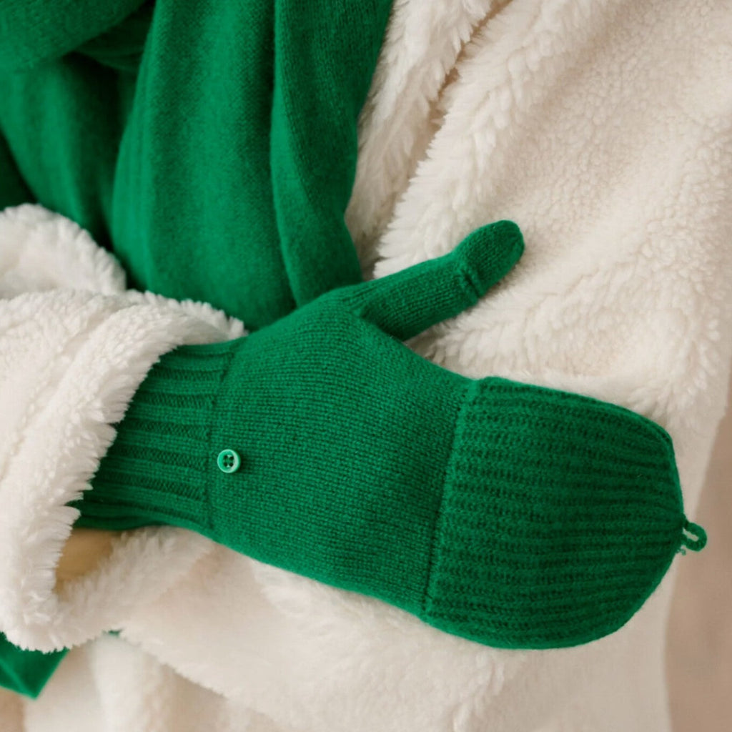 white + warren Cashmere Ribbed Pop Top Gloves in Electric Emerald